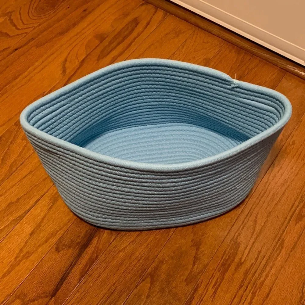 CubeLands bright blue rope baskets (3-piece). NEW